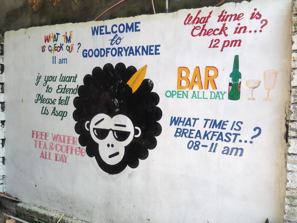 Good For Ya Knee Hostel & Bungalows (Adults Only) Gili Trawangan Exterior photo
